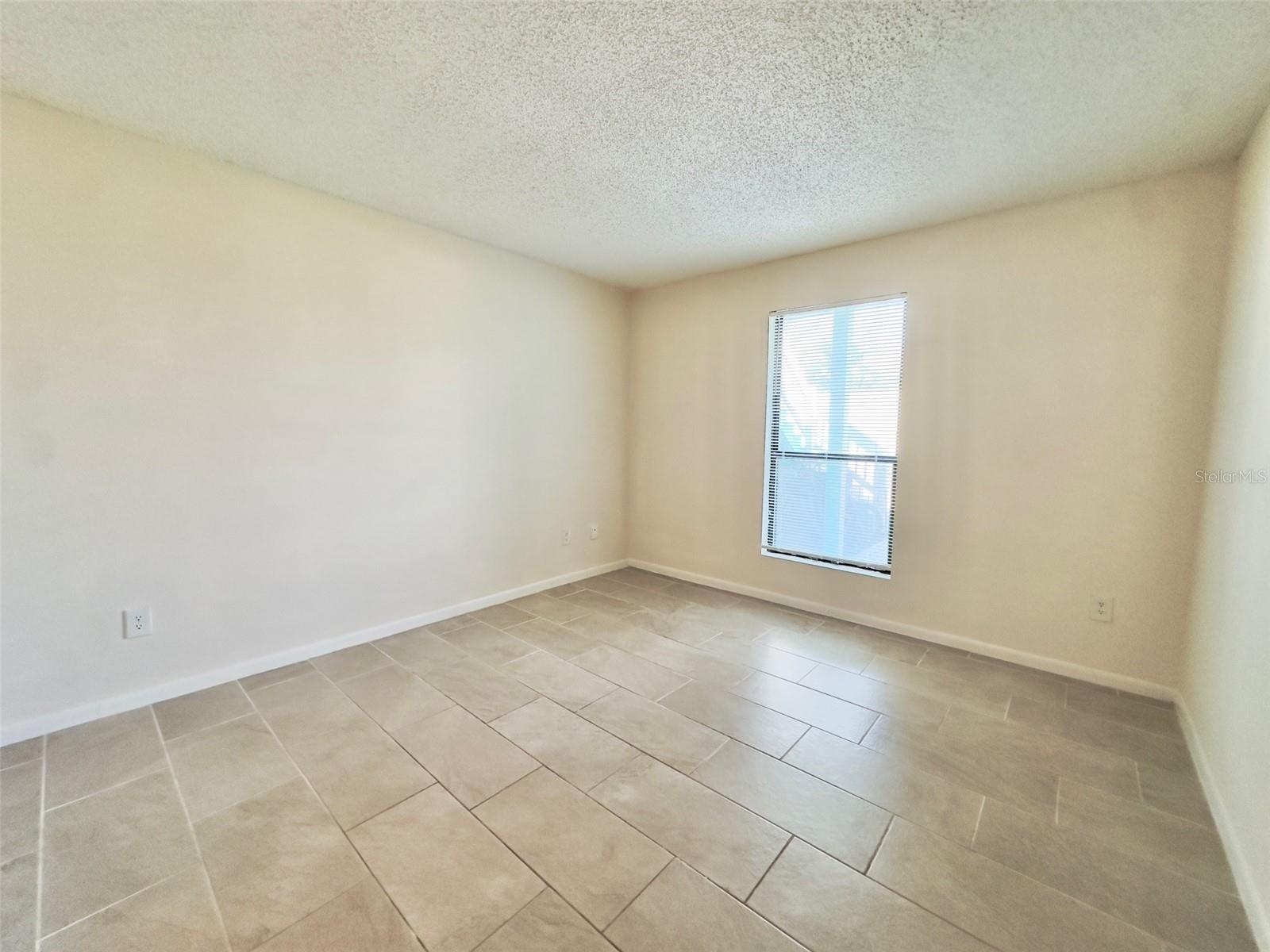 Image 16 of 23 For 455 Alt 19 S 13