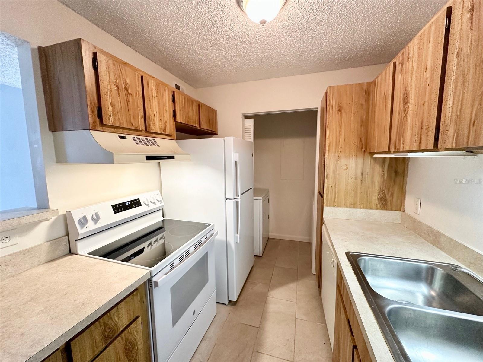 Image 3 of 23 For 455 Alt 19 S 13