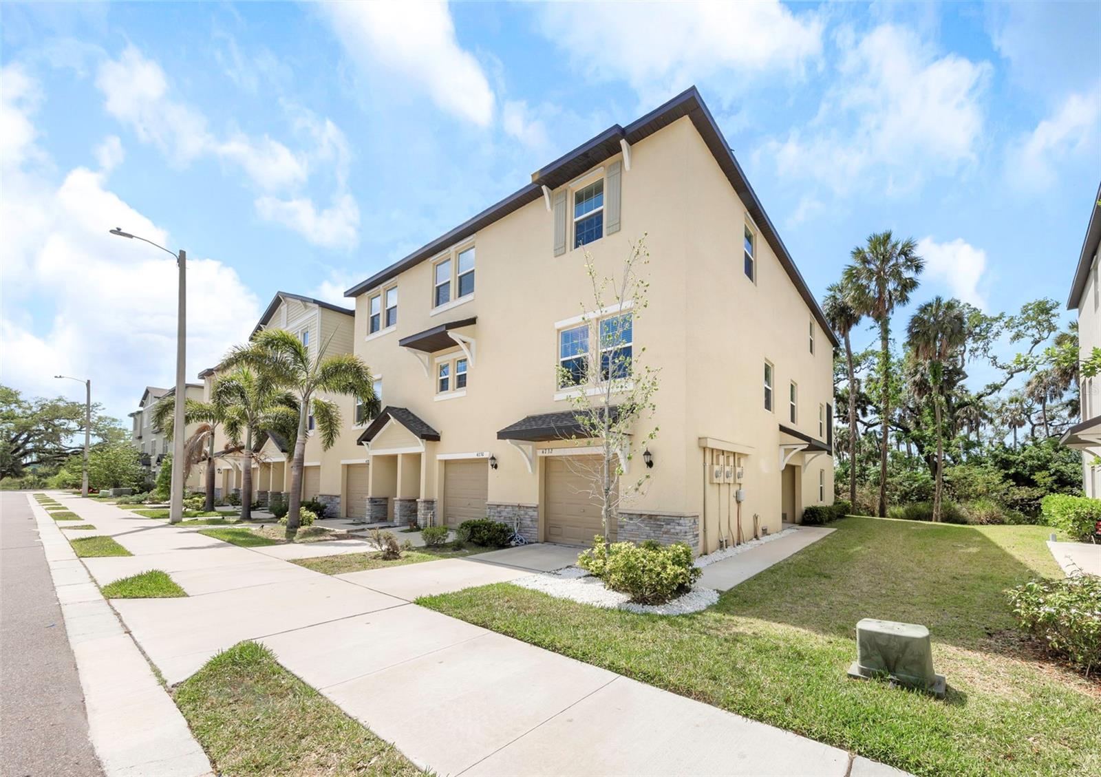 Details for 4732 Tuscan Loon Drive, TAMPA, FL 33619