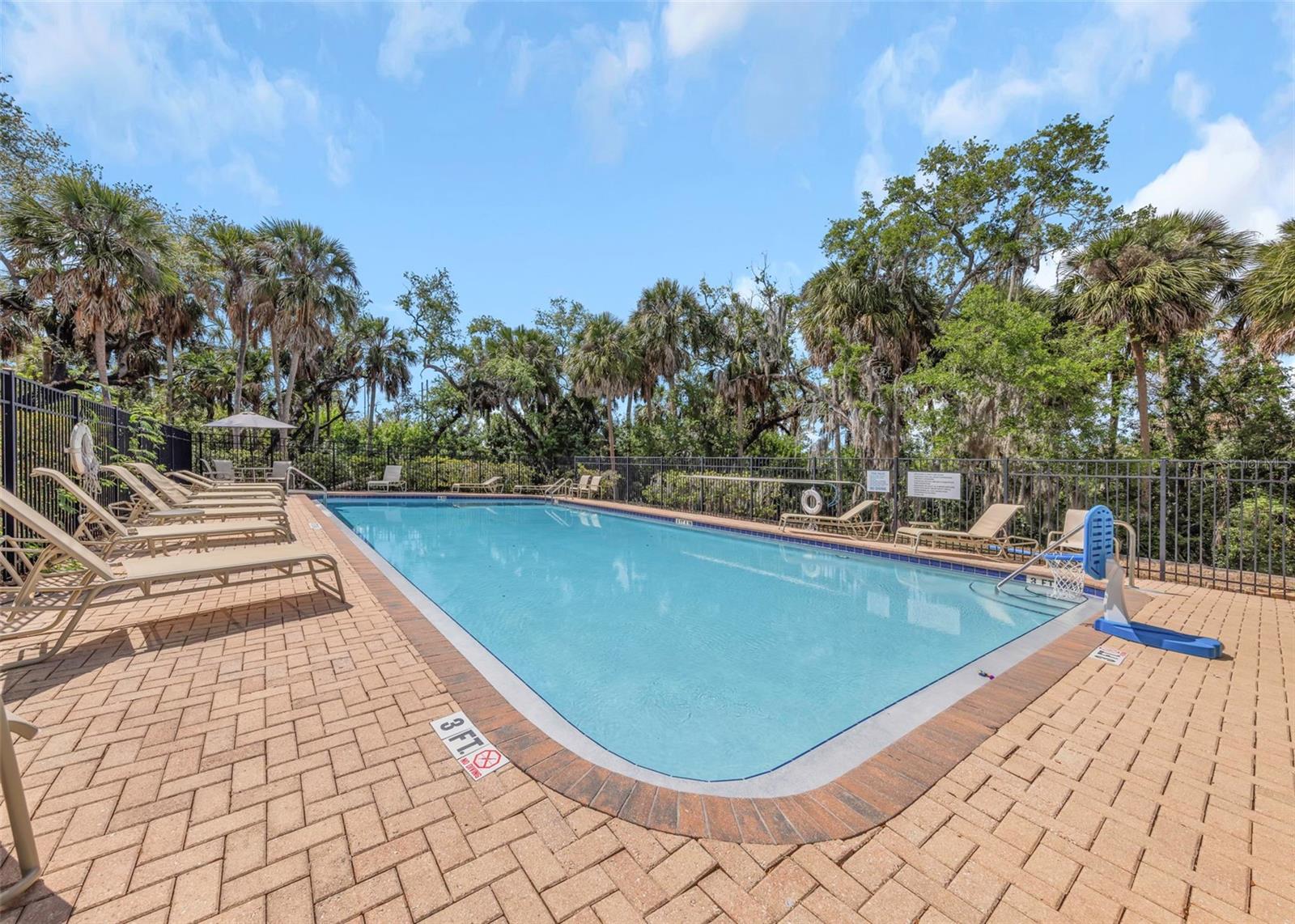 Image 41 of 49 For 4732 Tuscan Loon Drive