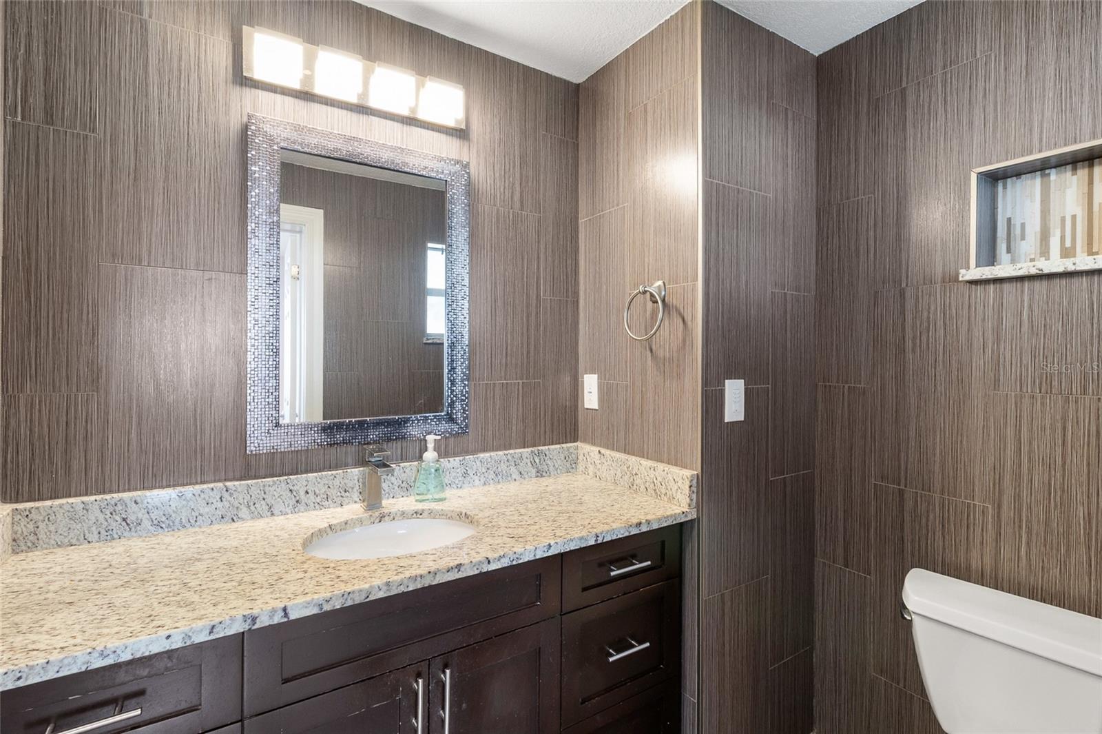 Image 31 of 46 For 1966 Sandra Drive