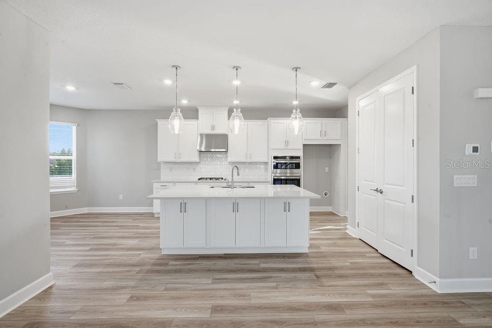 Image 3 of 33 For 1572 Trailhead Lane