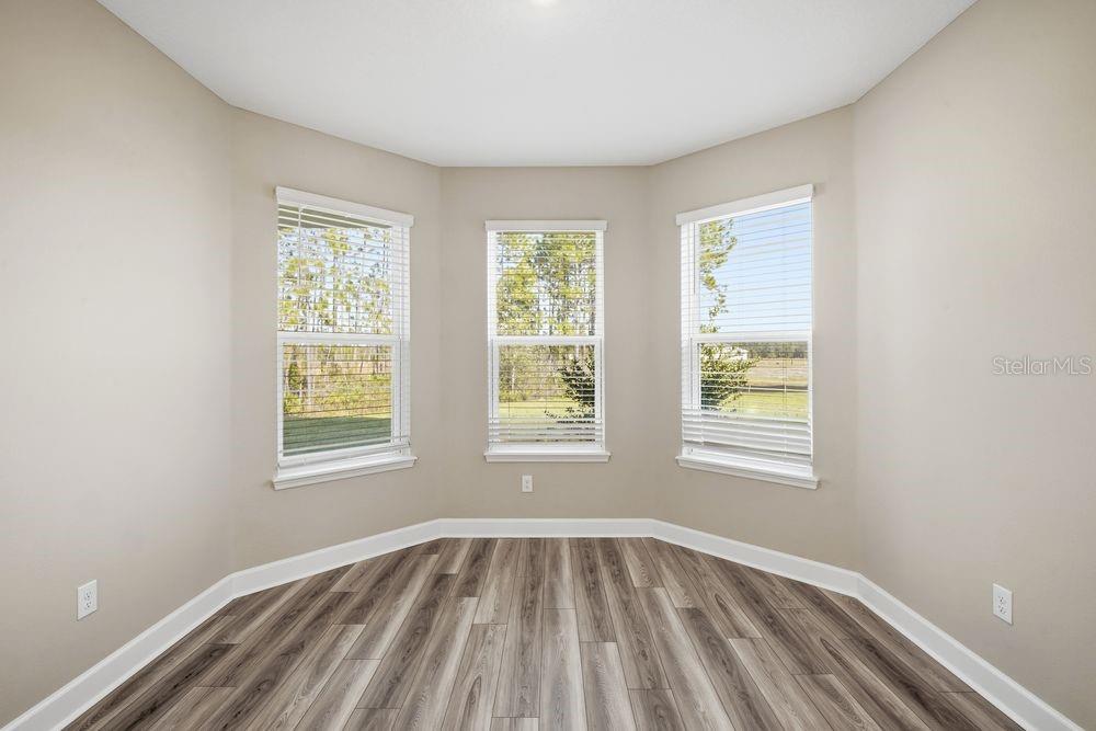 Image 7 of 33 For 1572 Trailhead Lane