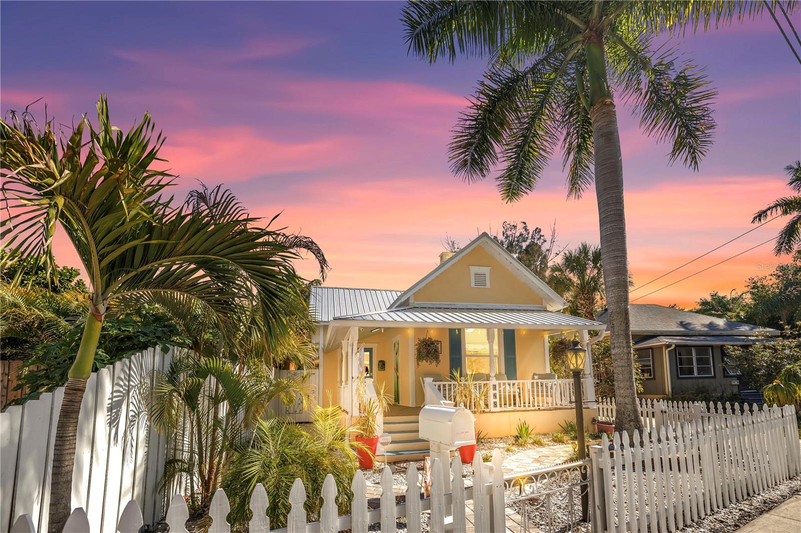 Details for 748 11th Avenue N, ST PETERSBURG, FL 33701