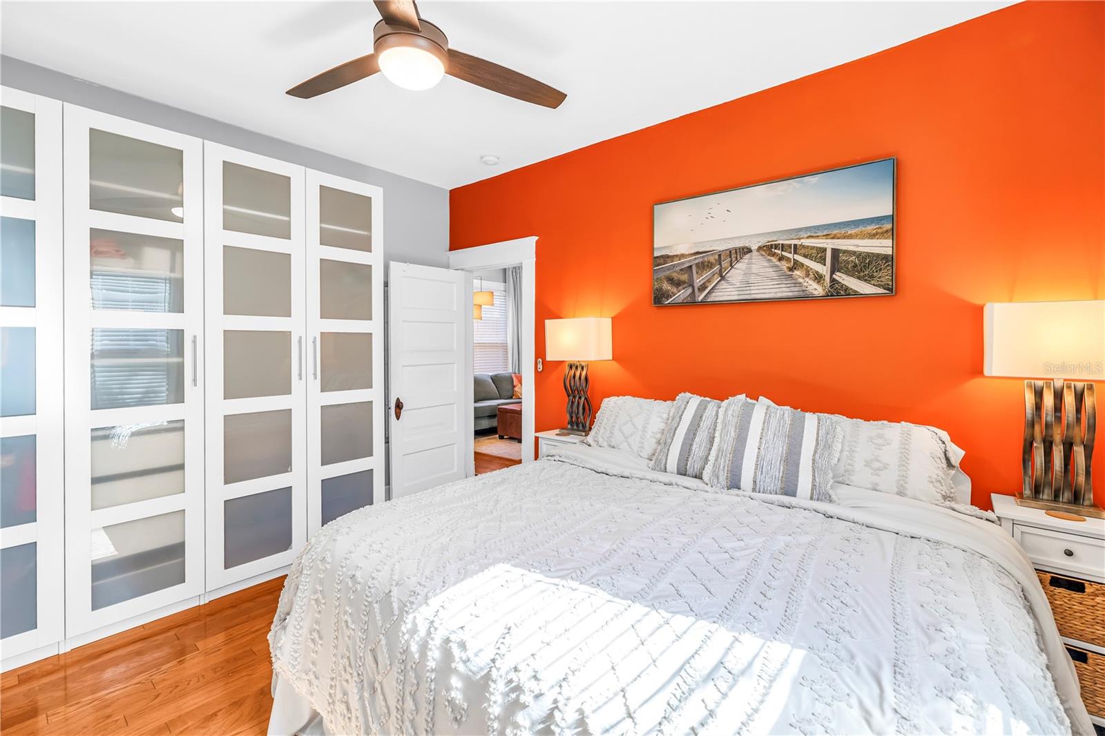 Image 19 of 48 For 748 11th Avenue N