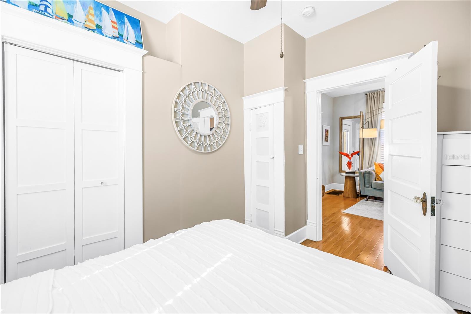 Image 24 of 48 For 748 11th Avenue N