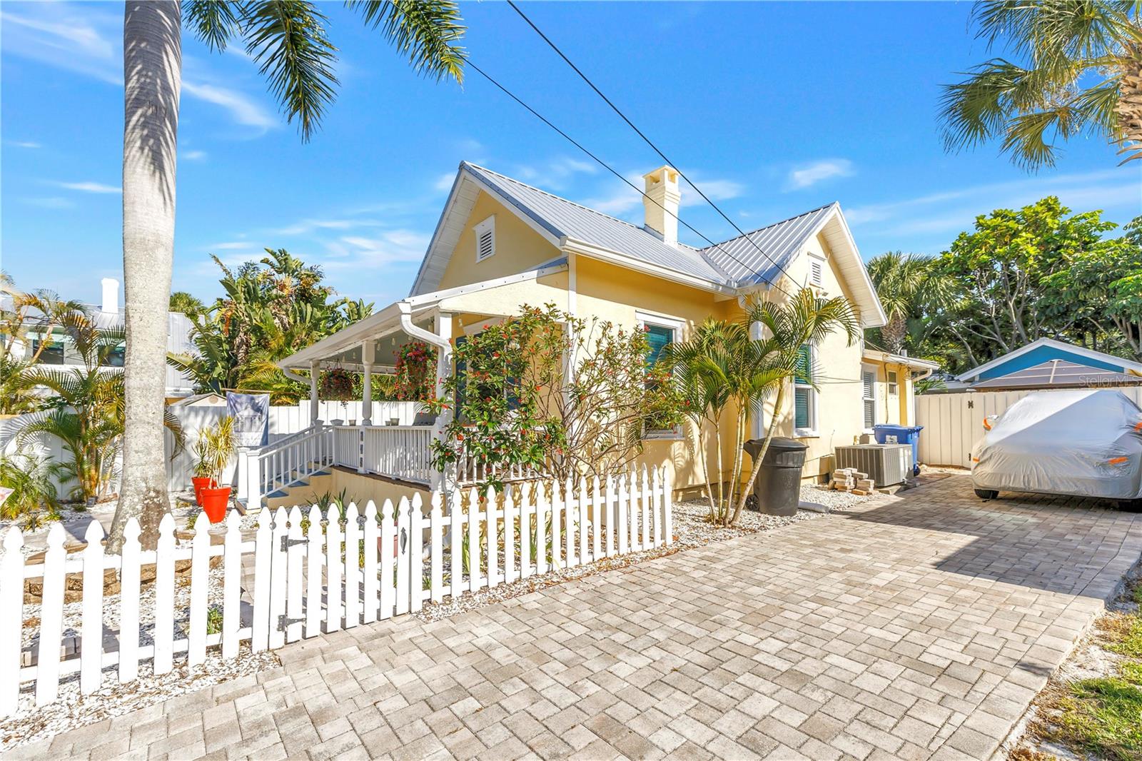 Image 31 of 48 For 748 11th Avenue N