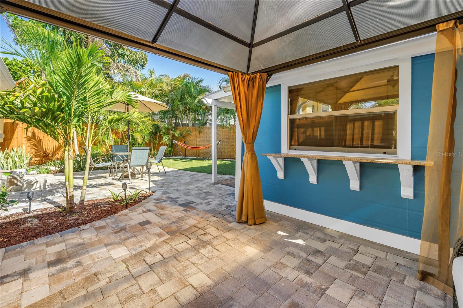 Image 35 of 48 For 748 11th Avenue N