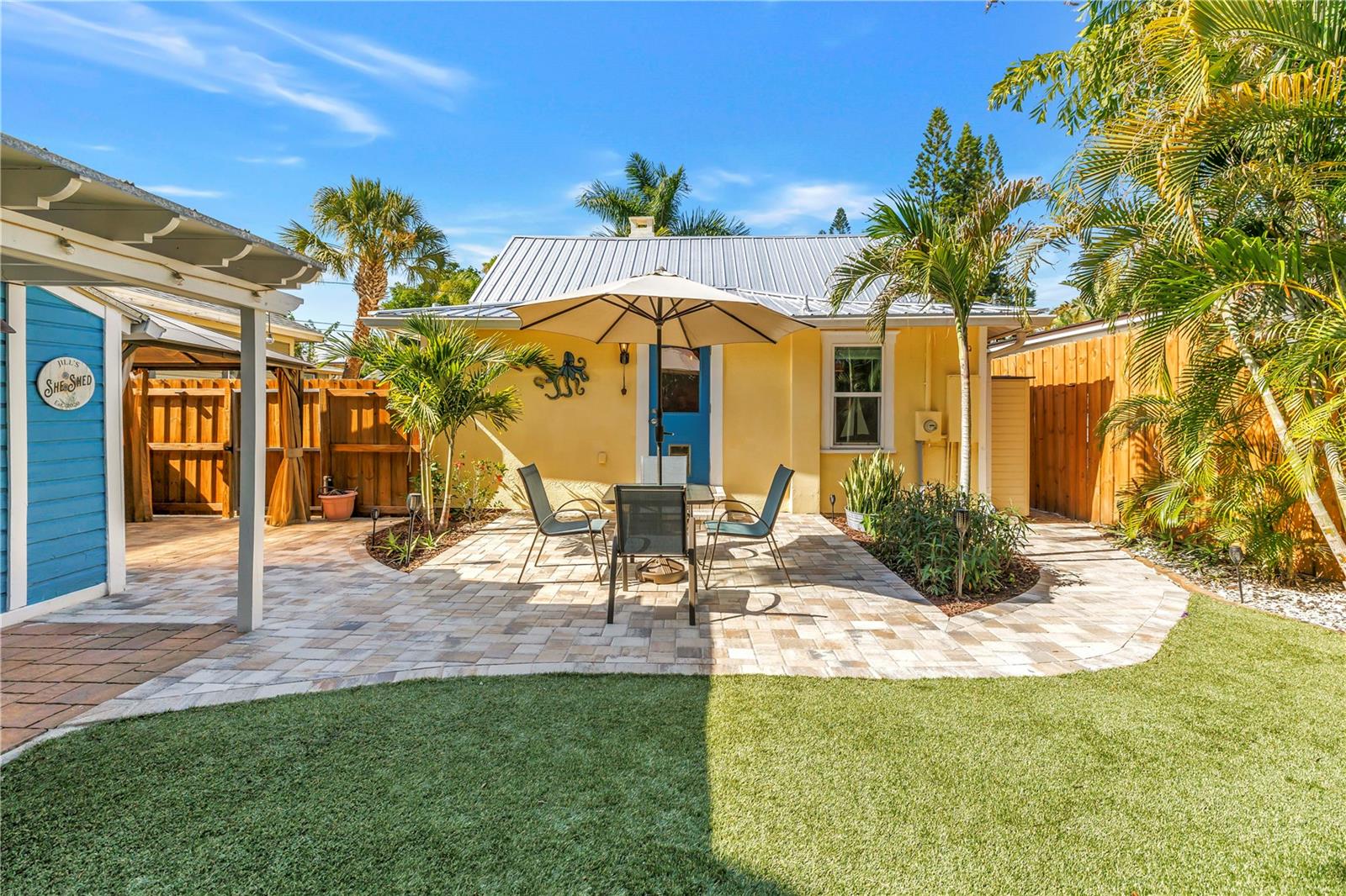 Image 43 of 48 For 748 11th Avenue N