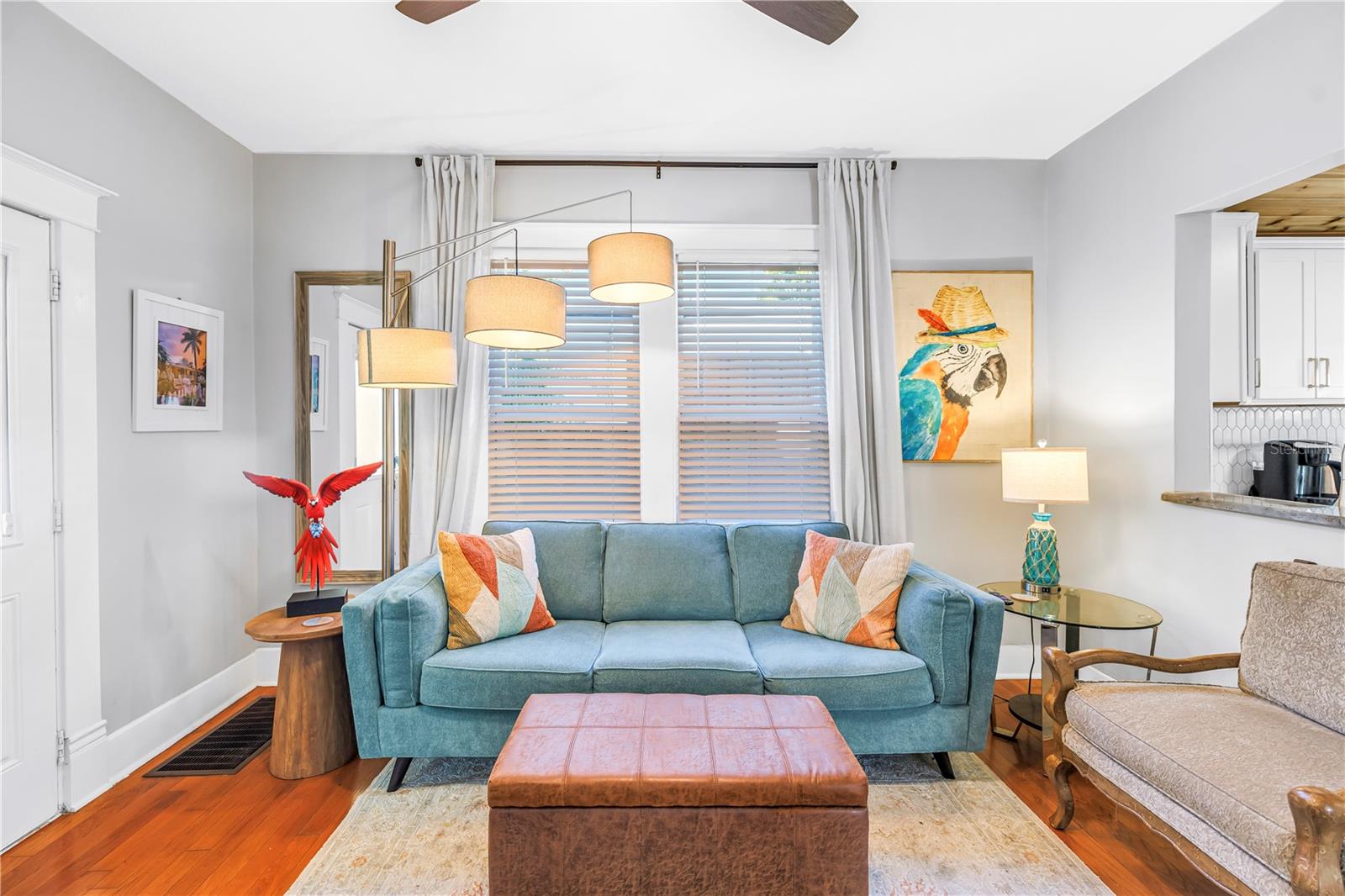 Image 9 of 48 For 748 11th Avenue N