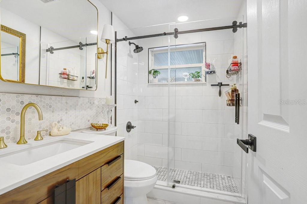 Image 19 of 62 For 13400 Neptune Drive