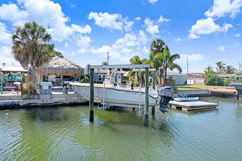 Image 44 of 62 For 13400 Neptune Drive