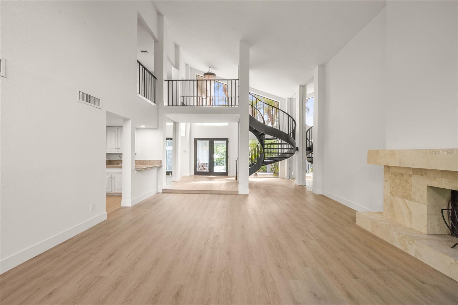 Image 15 of 83 For 2668 Concorde Court