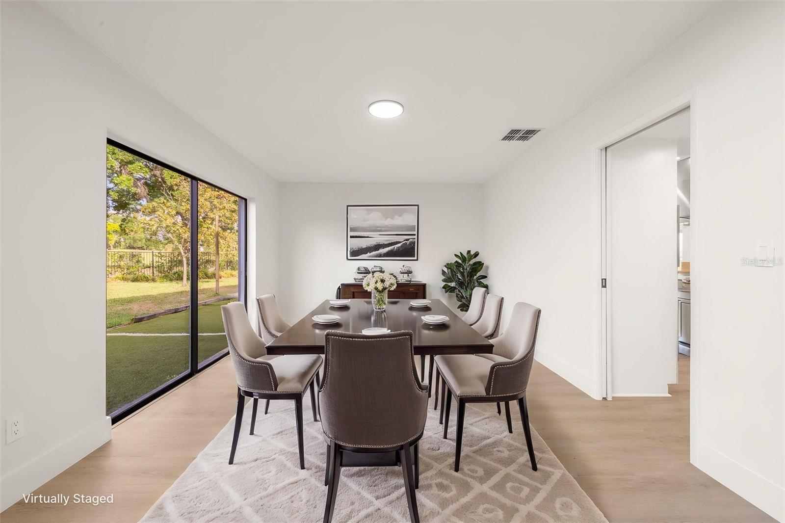 Image 20 of 83 For 2668 Concorde Court