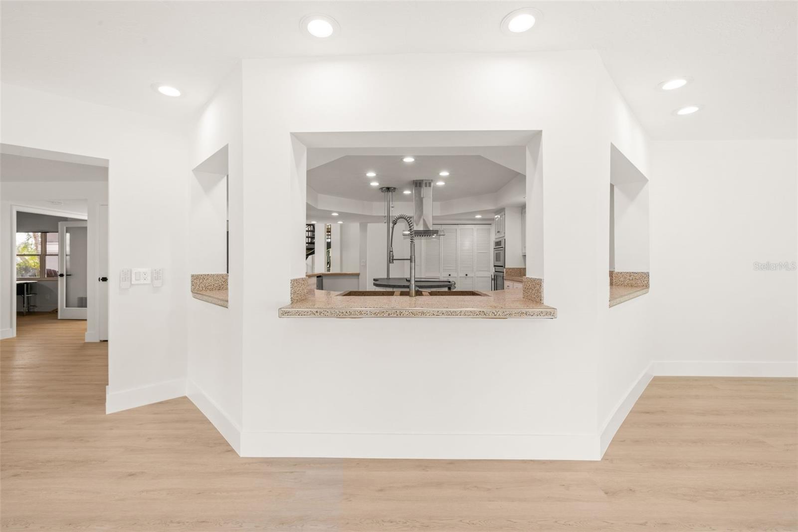 Image 24 of 83 For 2668 Concorde Court