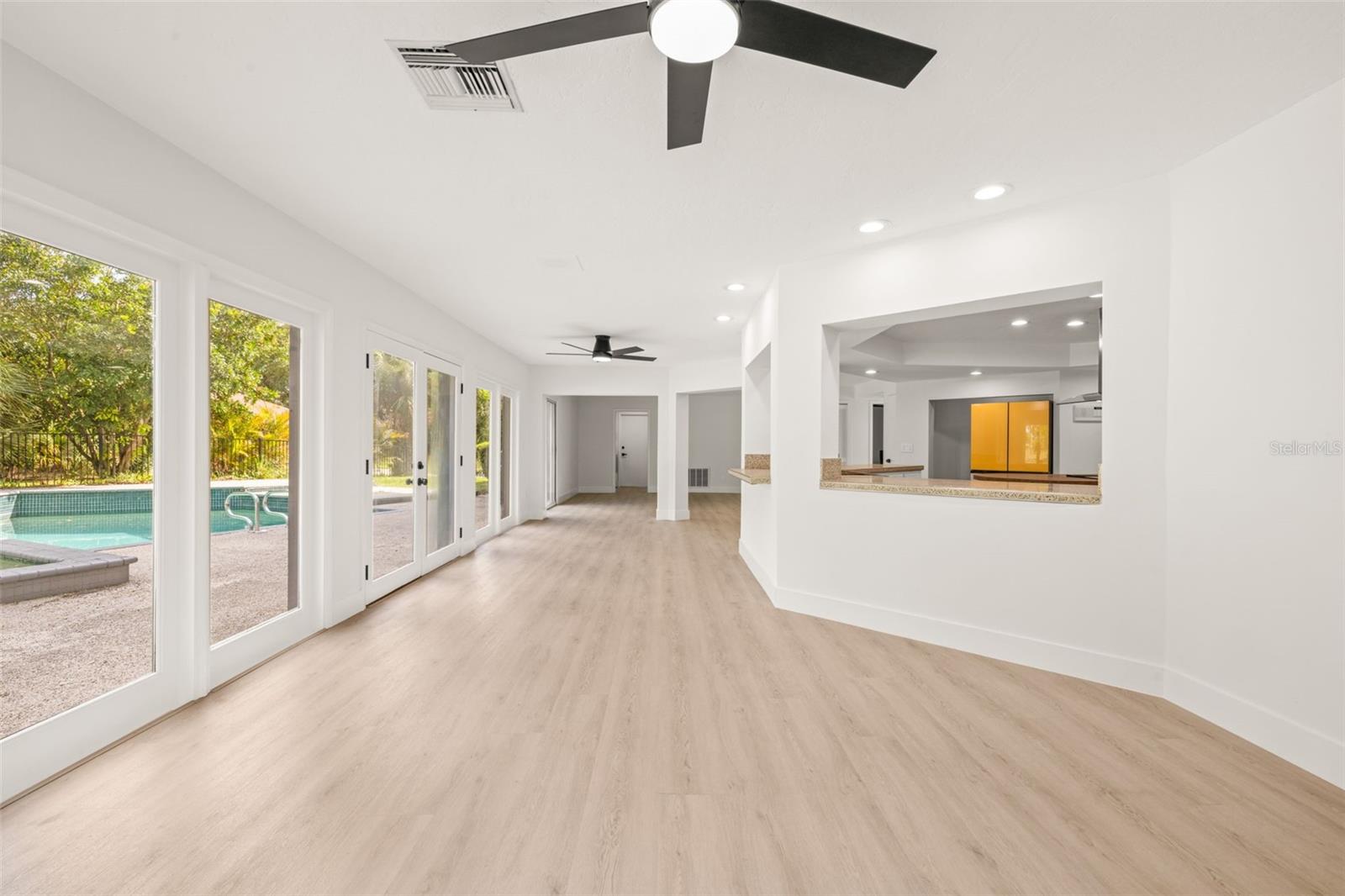 Image 25 of 83 For 2668 Concorde Court