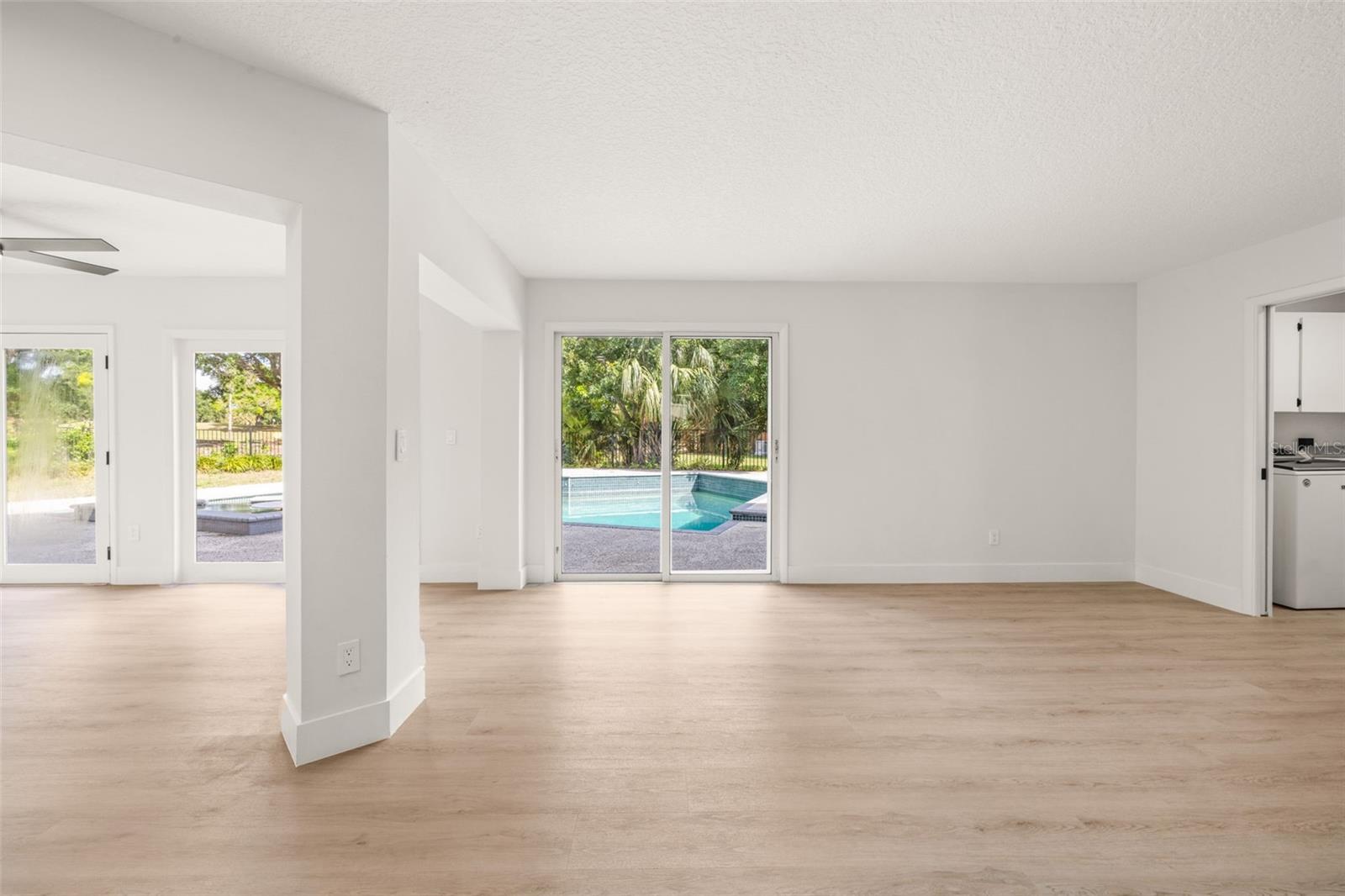 Image 28 of 83 For 2668 Concorde Court