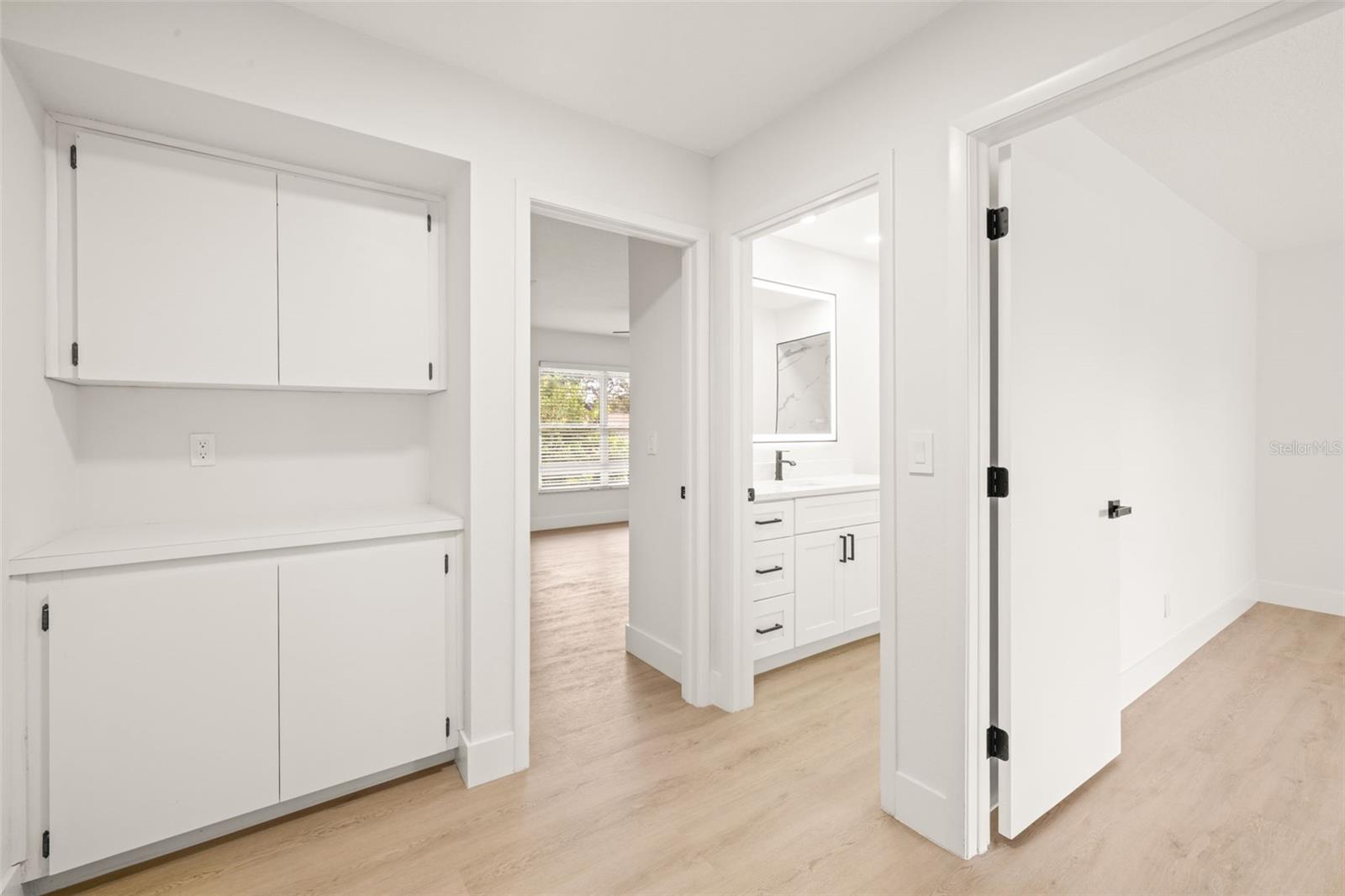 Image 44 of 83 For 2668 Concorde Court