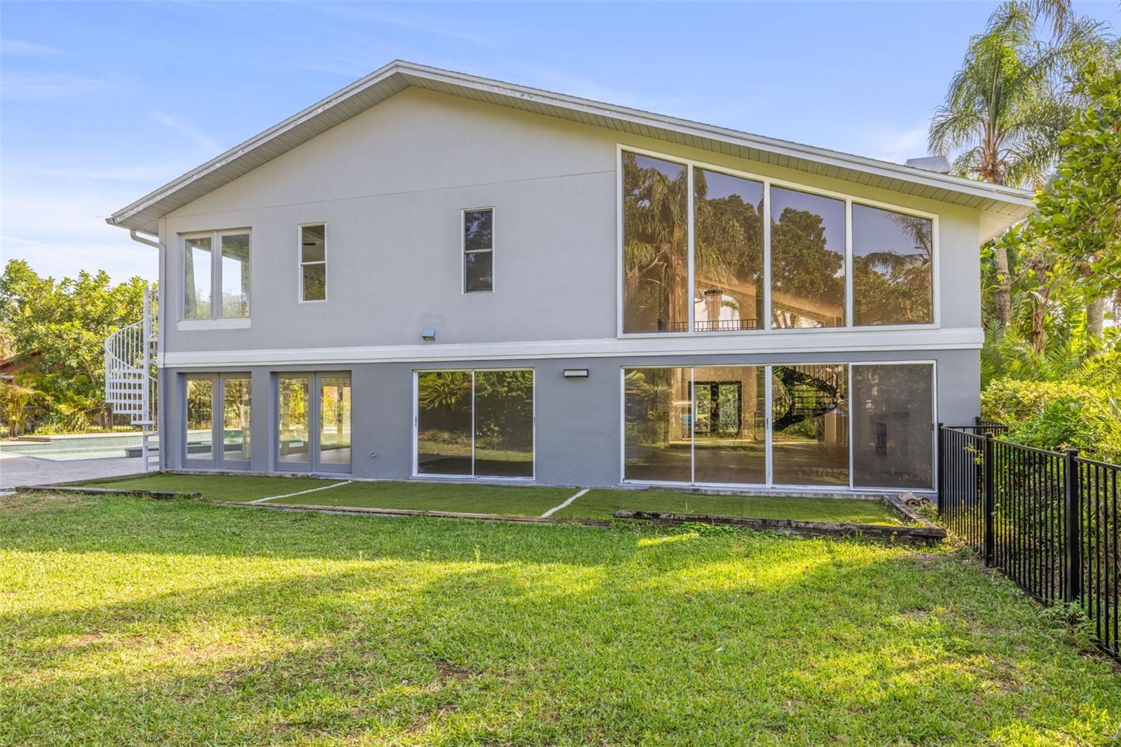 Image 61 of 83 For 2668 Concorde Court