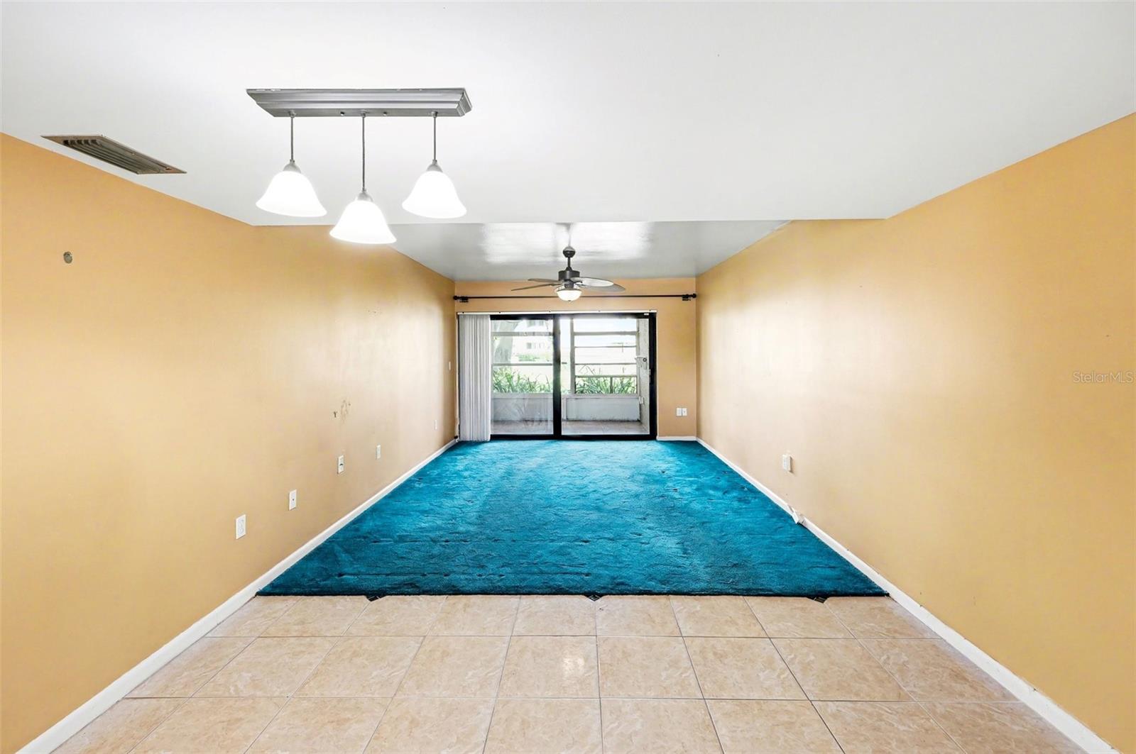 Image 10 of 31 For 10755 Village Club Circle N 101