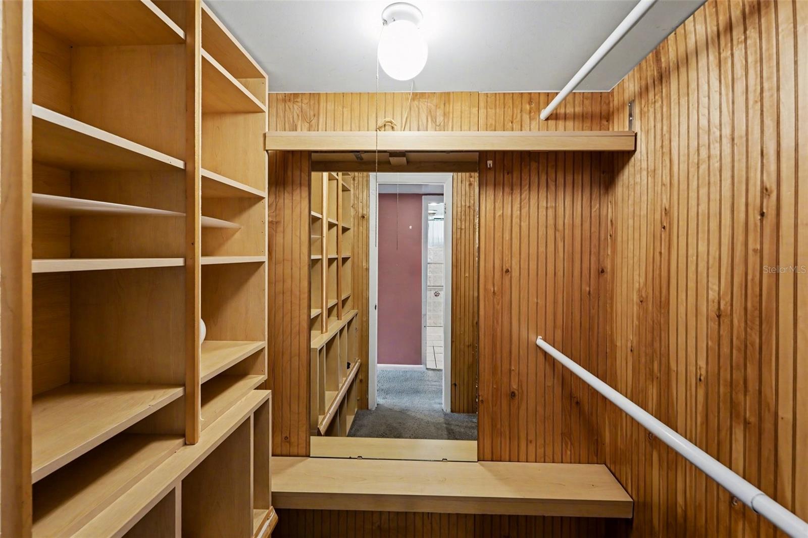 Image 16 of 31 For 10755 Village Club Circle N 101