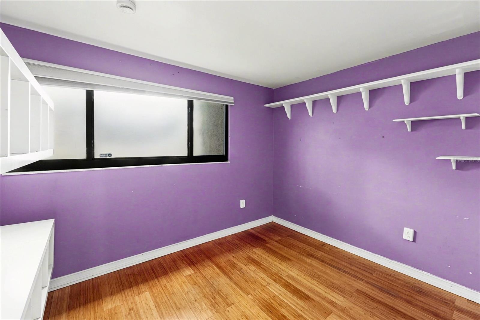 Image 20 of 31 For 10755 Village Club Circle N 101