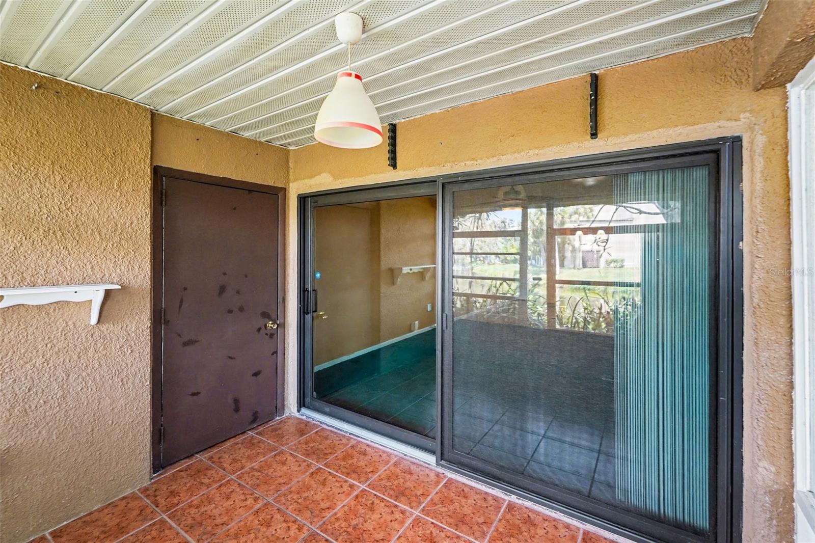 Image 24 of 31 For 10755 Village Club Circle N 101