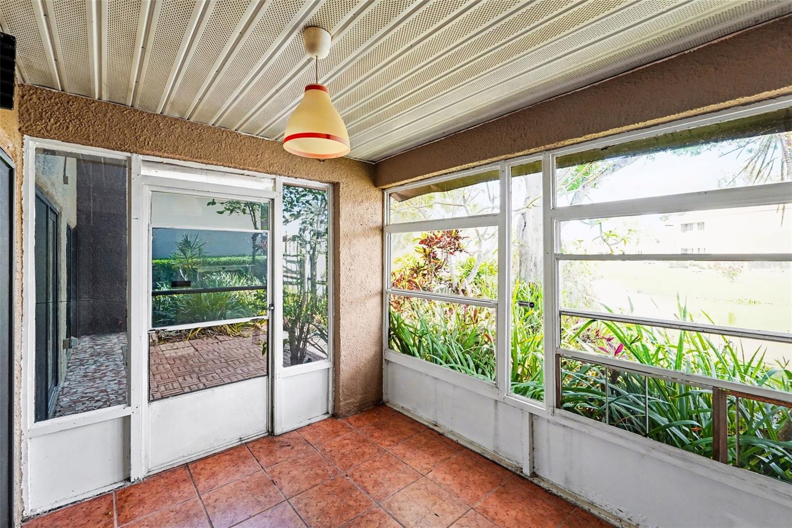 Image 25 of 31 For 10755 Village Club Circle N 101