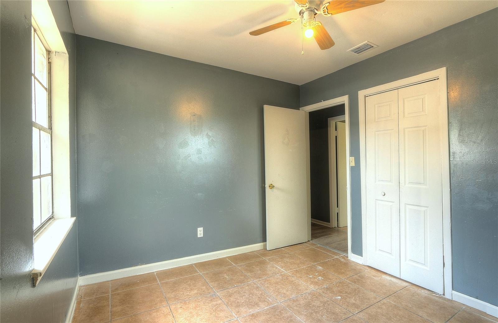 Image 11 of 22 For 2308 Link Street