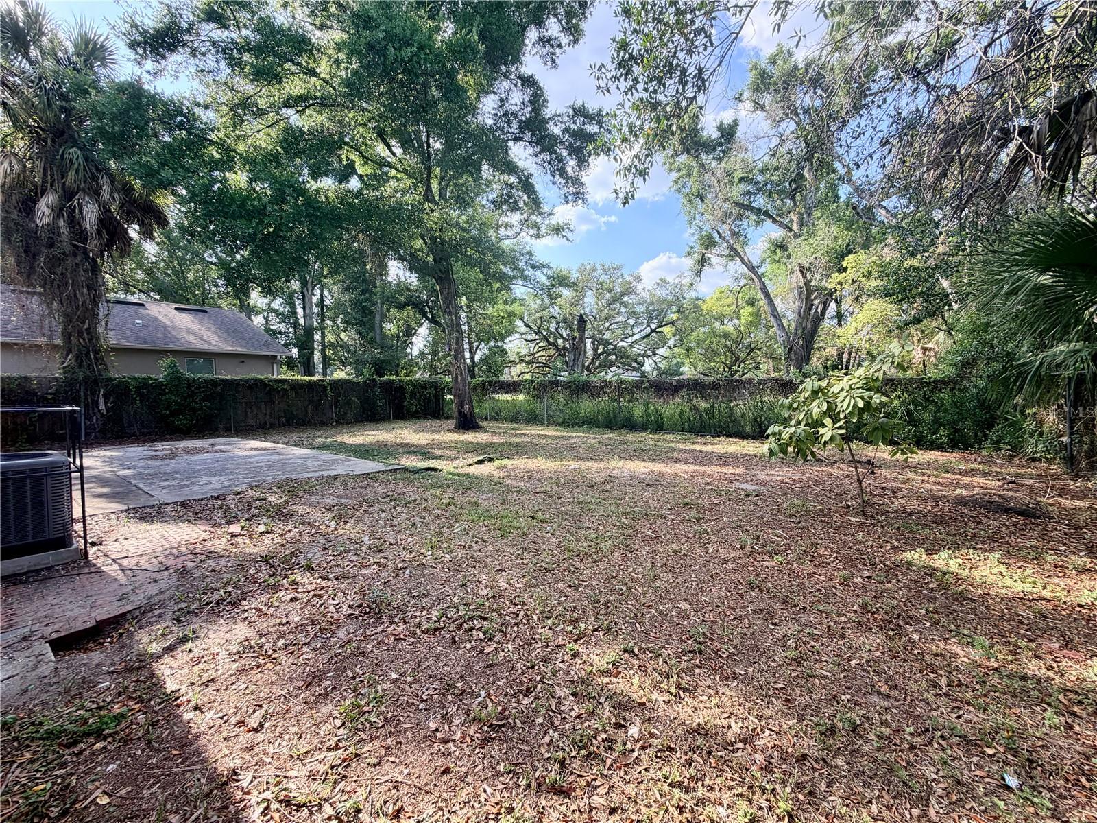 Image 21 of 22 For 2308 Link Street