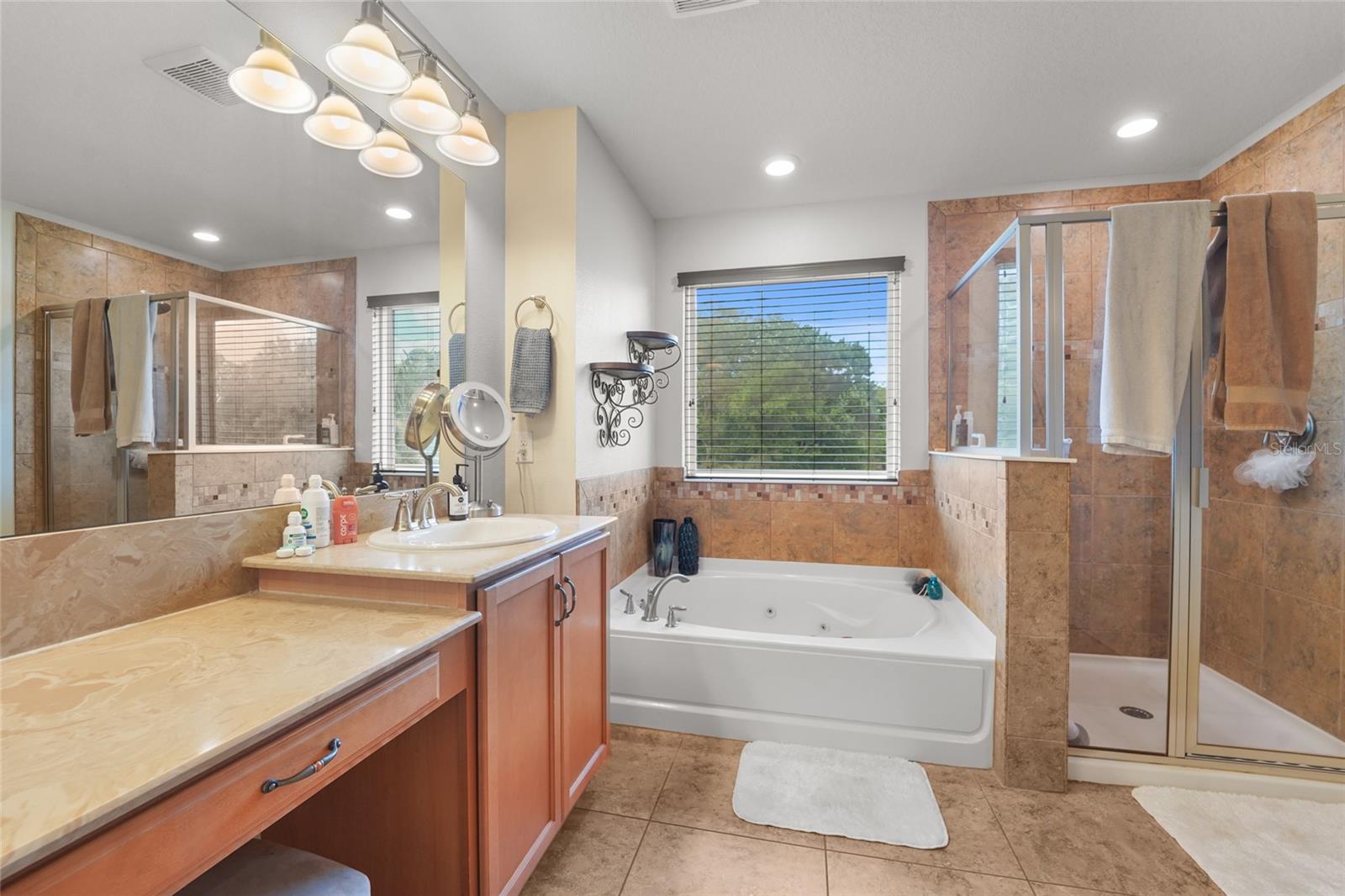 Image 25 of 43 For 5880 Marmalade Lane