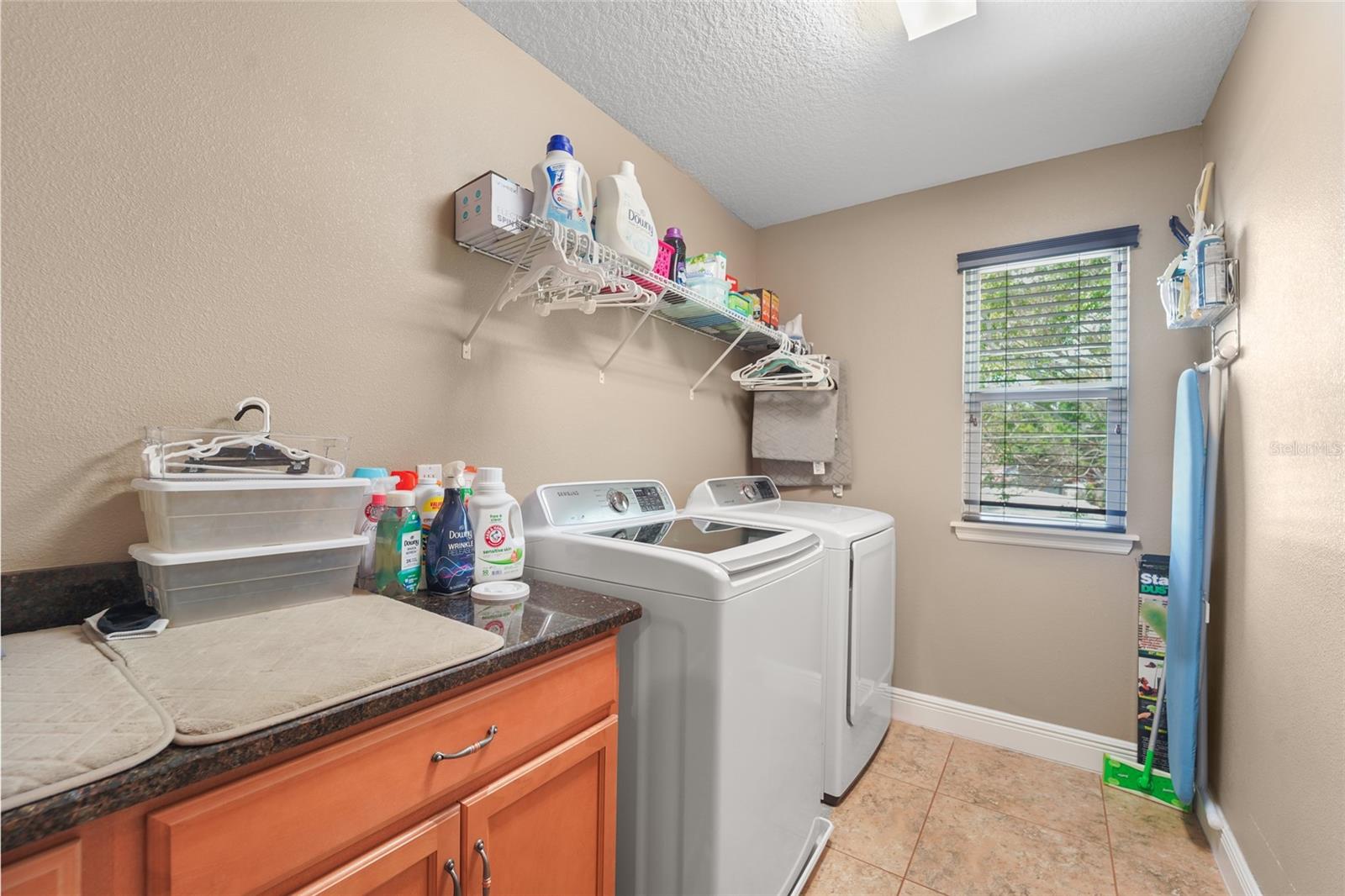 Image 37 of 43 For 5880 Marmalade Lane