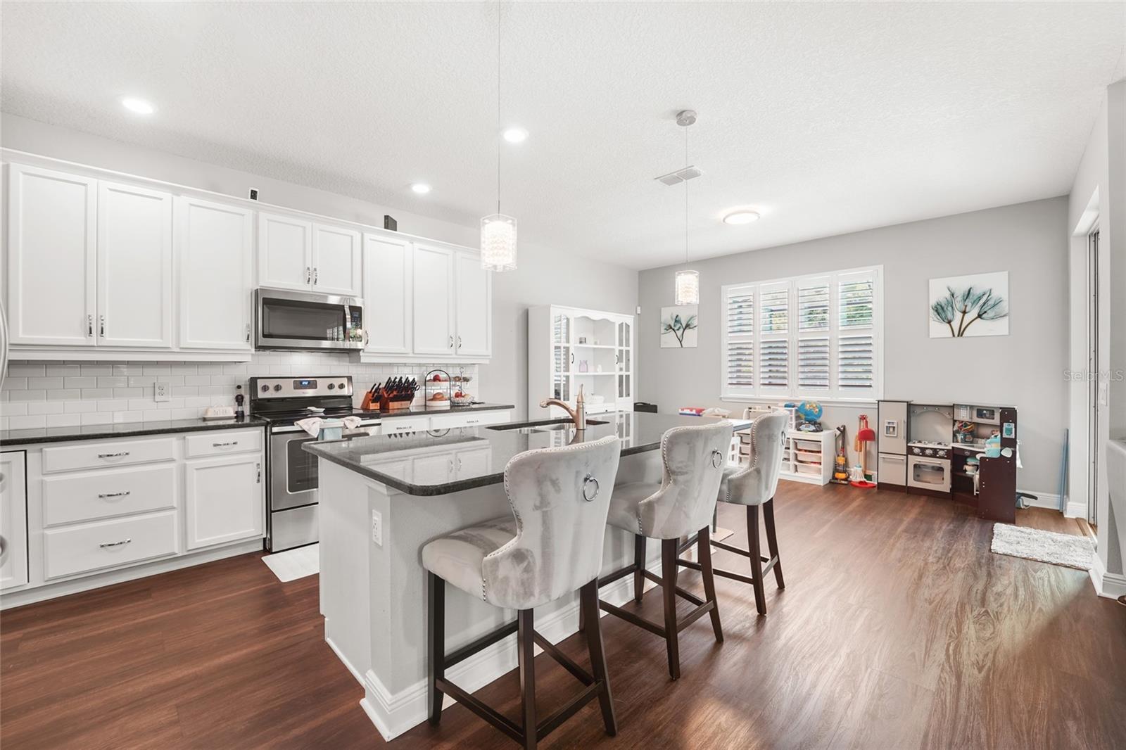 Image 7 of 43 For 5880 Marmalade Lane