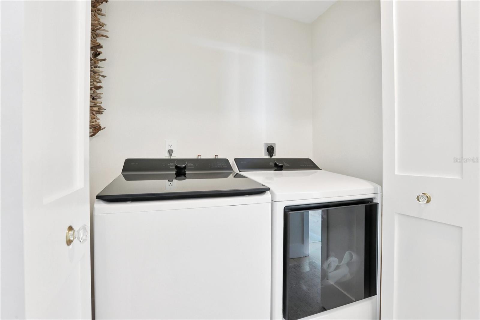 Image 15 of 44 For 345 Bayshore Boulevard 907