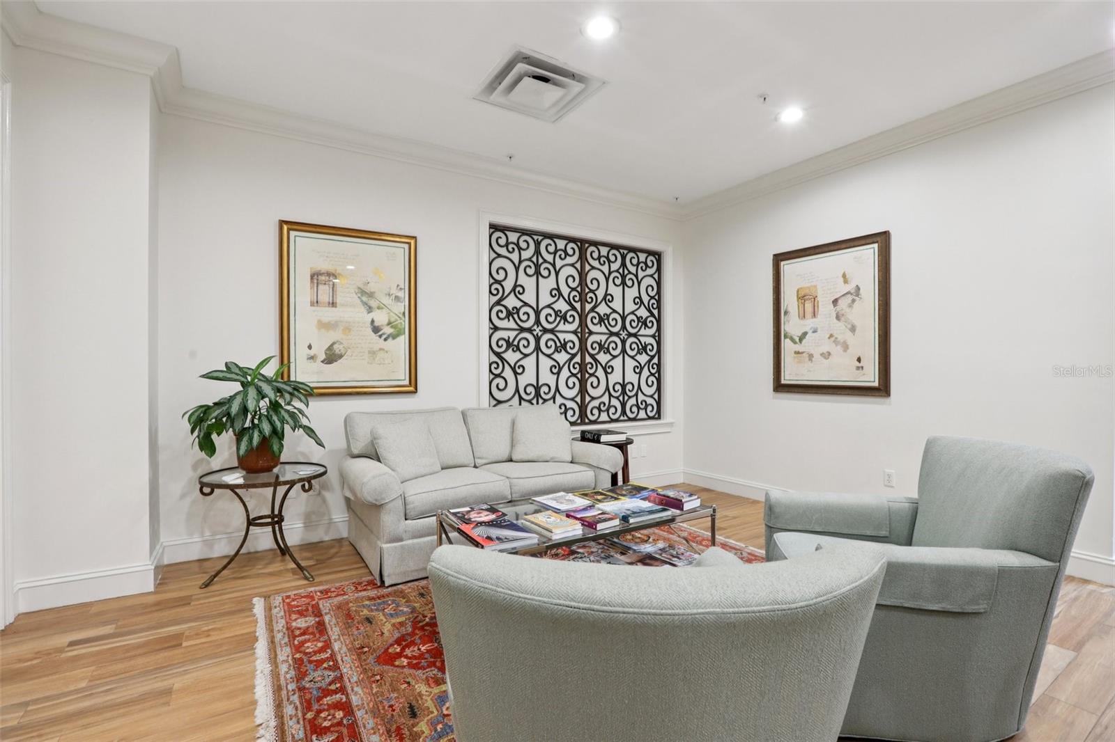 Image 32 of 44 For 345 Bayshore Boulevard 907