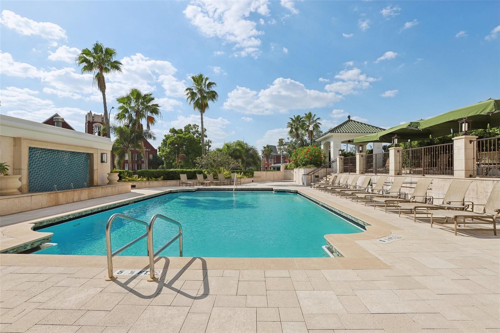 Image 34 of 44 For 345 Bayshore Boulevard 907