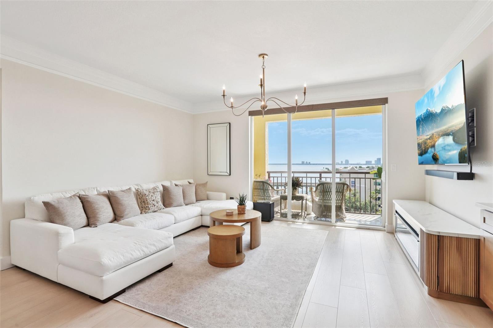 Image 5 of 44 For 345 Bayshore Boulevard 907