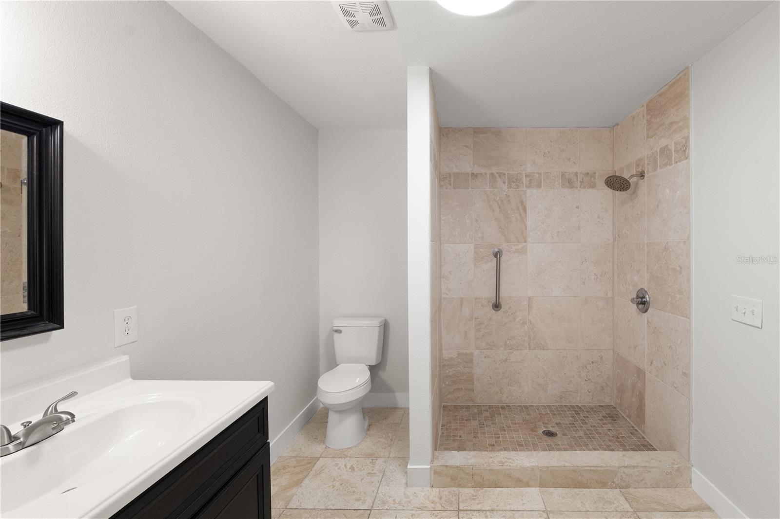 Image 11 of 20 For 38245 12th Avenue