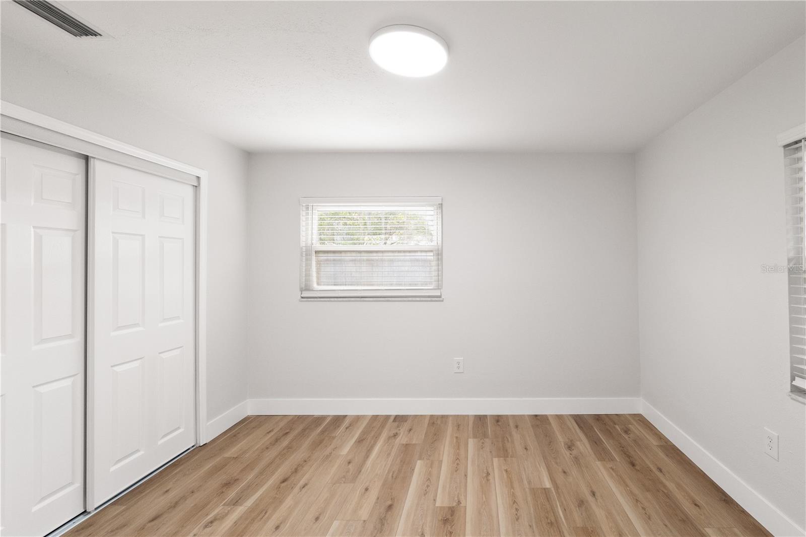 Image 14 of 20 For 38245 12th Avenue