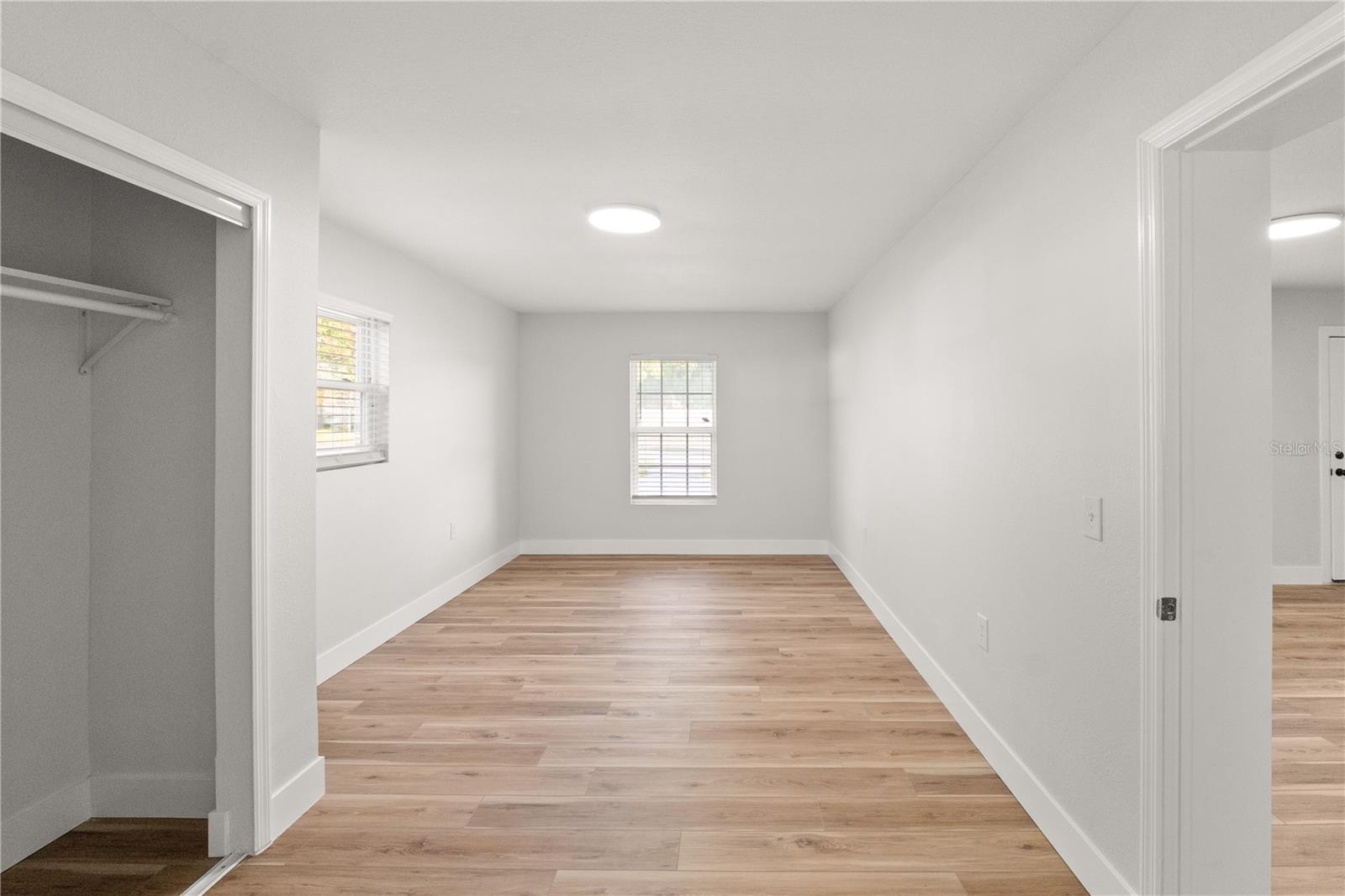 Image 7 of 20 For 38245 12th Avenue