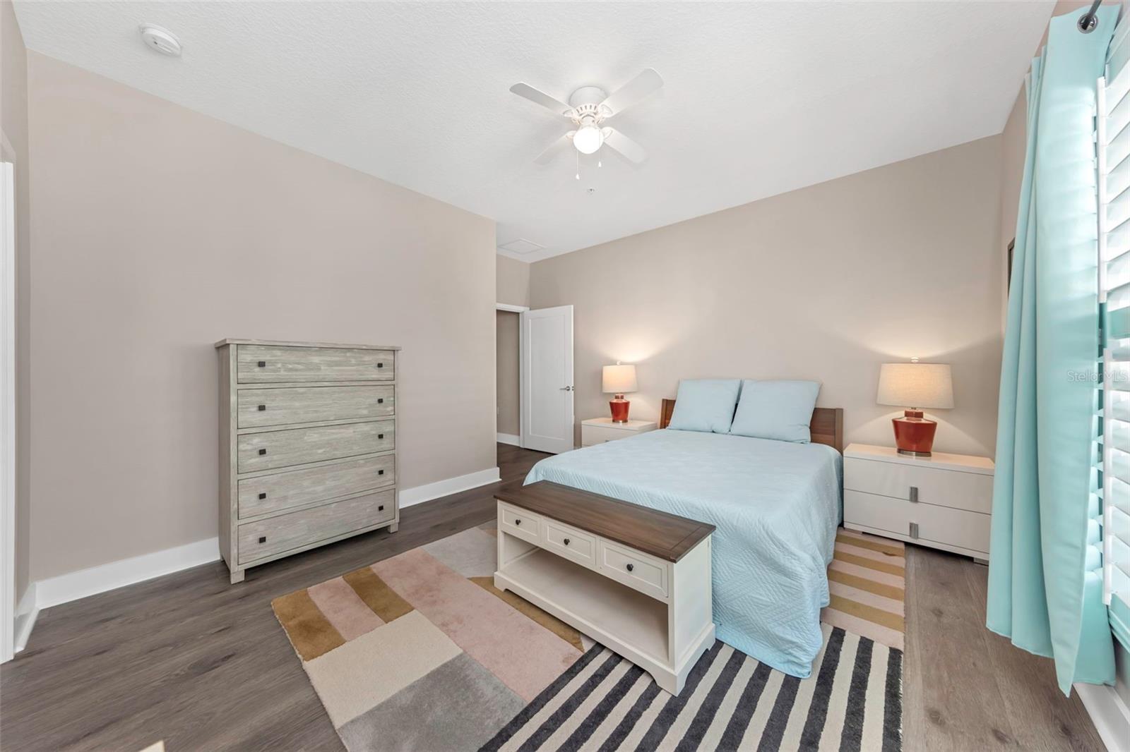 Image 23 of 40 For 946 Highland Avenue 45