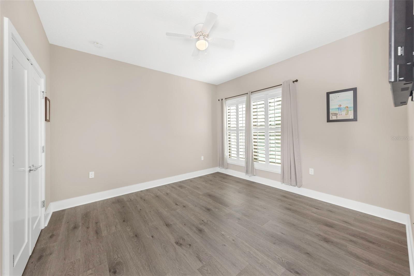 Image 26 of 40 For 946 Highland Avenue 45