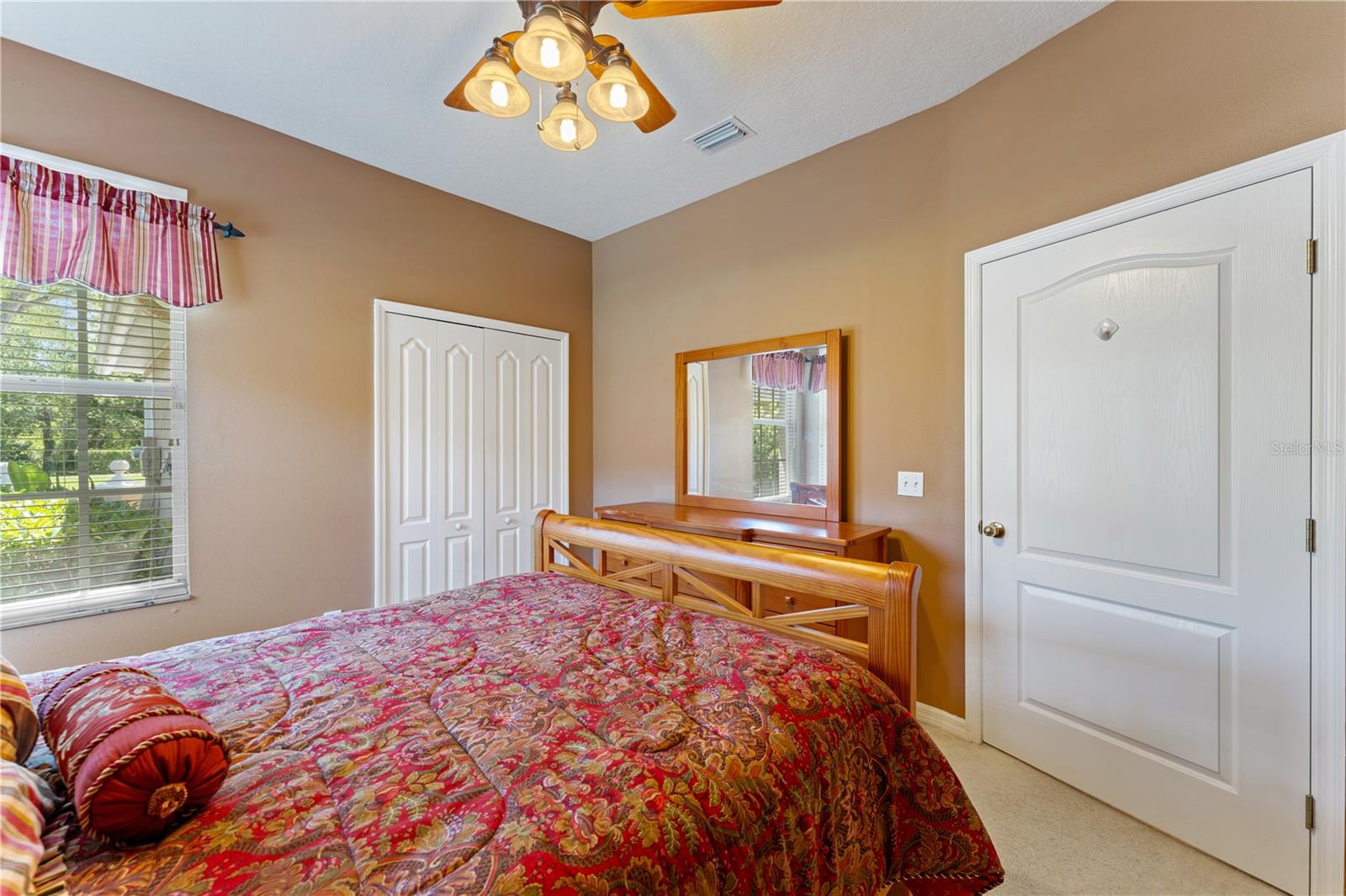 Image 27 of 48 For 19182 Lake Audubon Drive