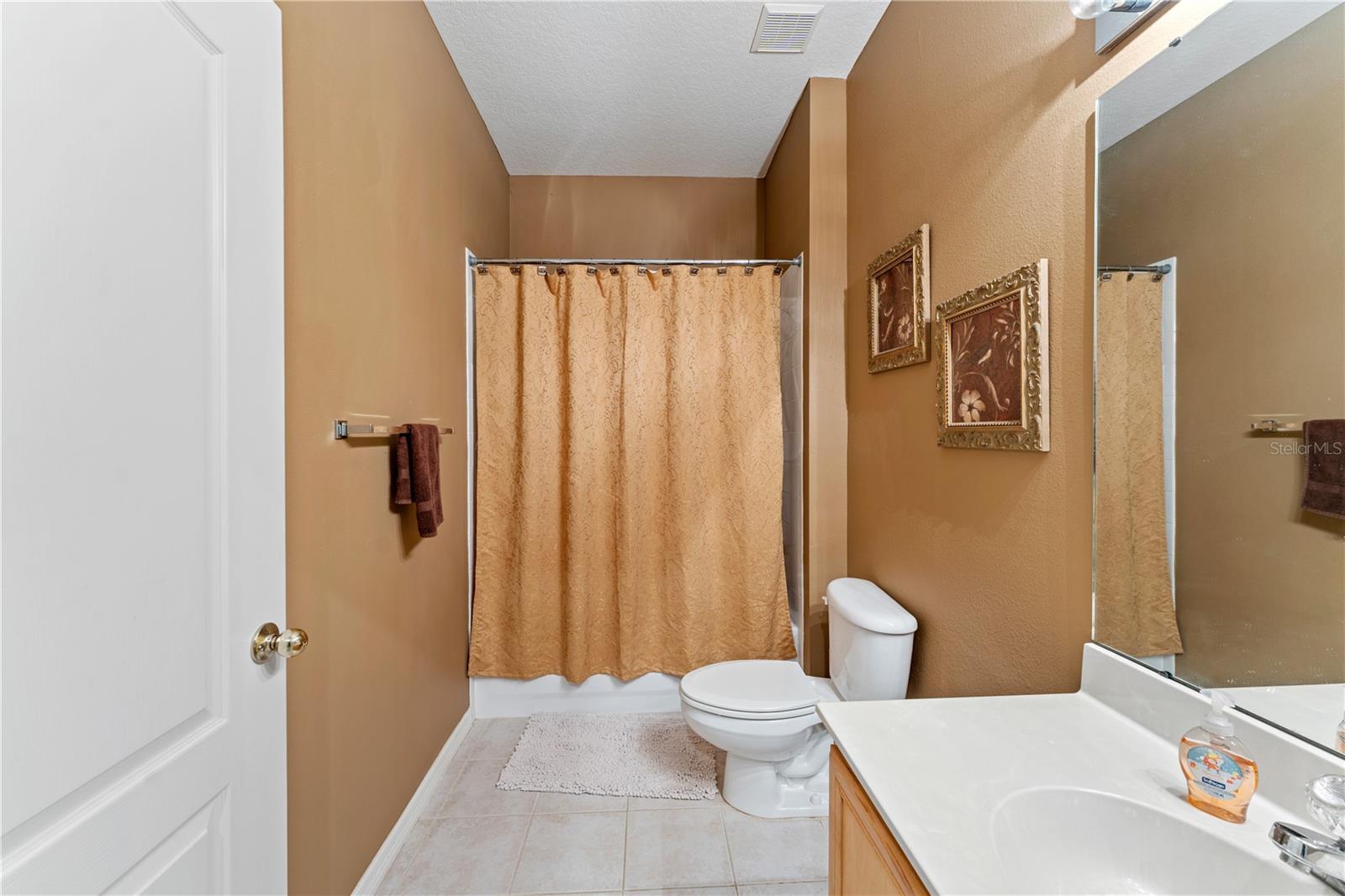 Image 29 of 48 For 19182 Lake Audubon Drive