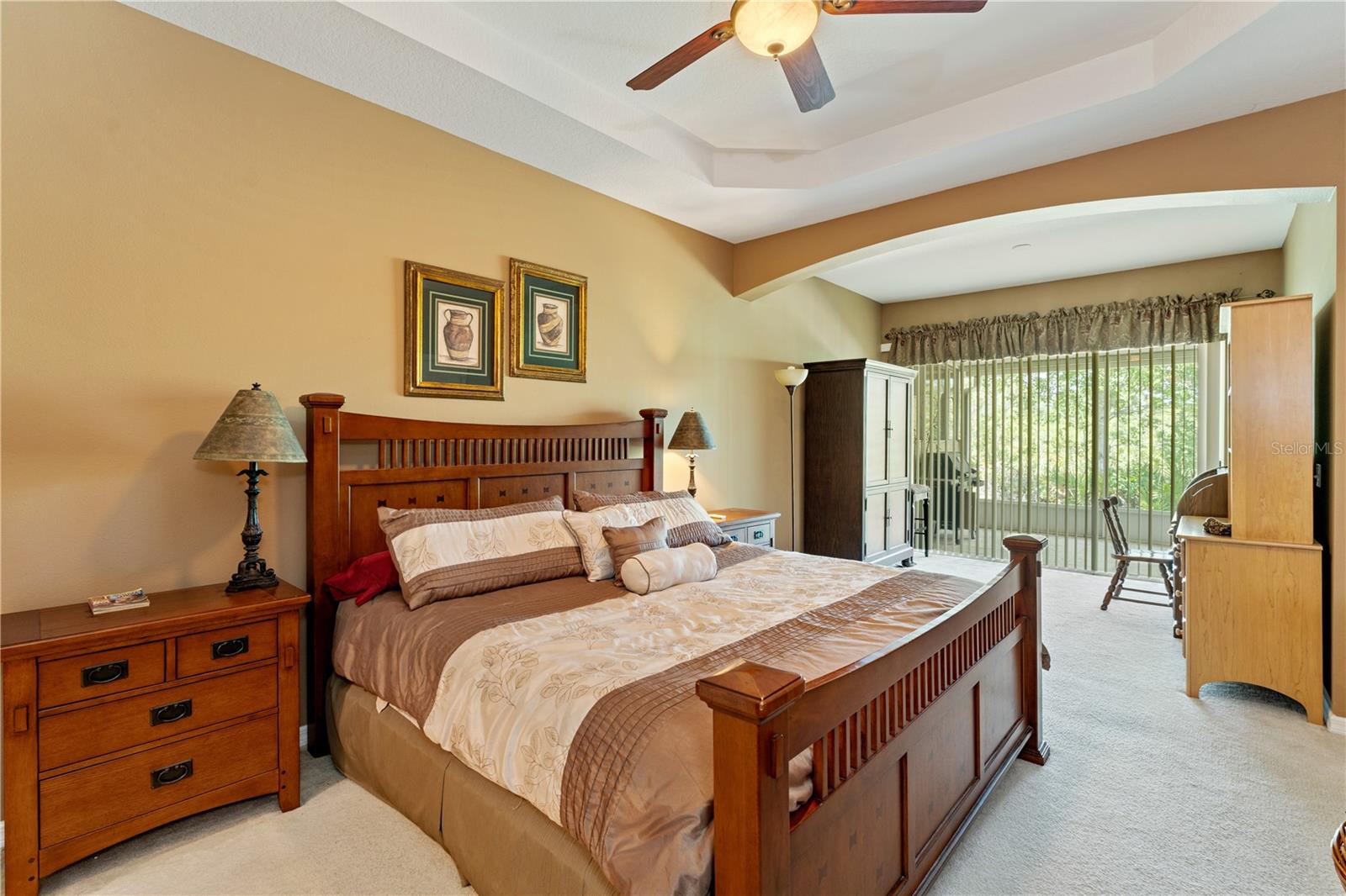 Image 4 of 48 For 19182 Lake Audubon Drive