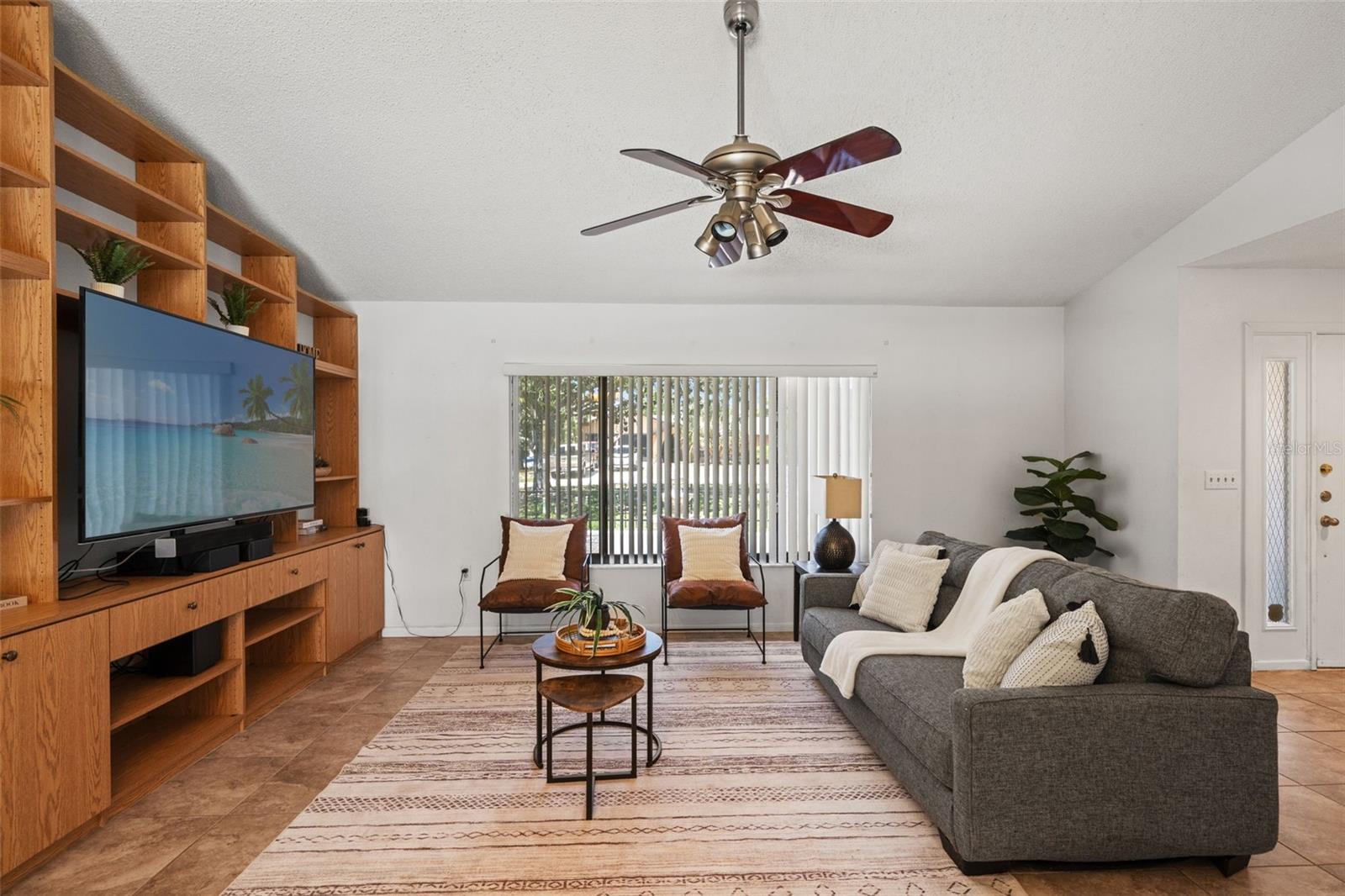 Image 7 of 51 For 1268 Bishop Road