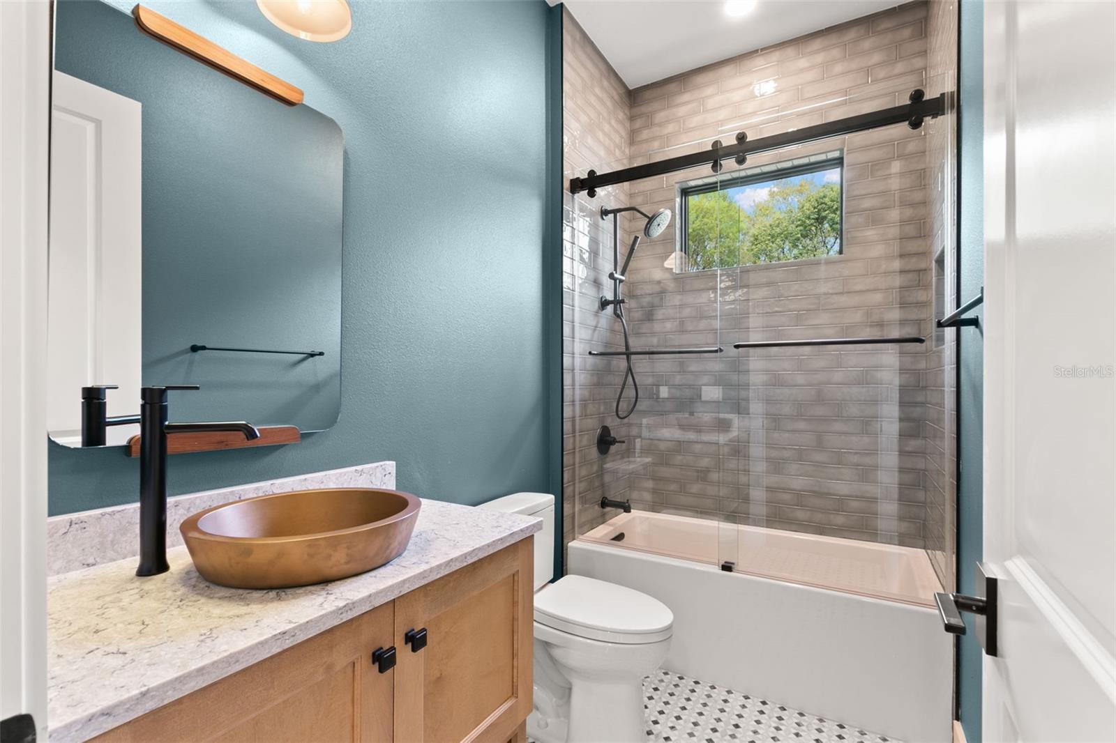 Image 15 of 21 For 0 Plainview Road Lot 2