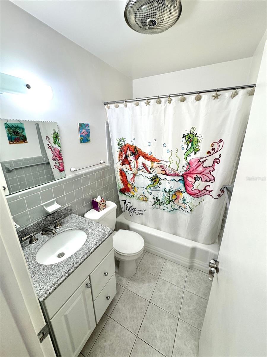 Image 18 of 40 For 1035 Robmar Road