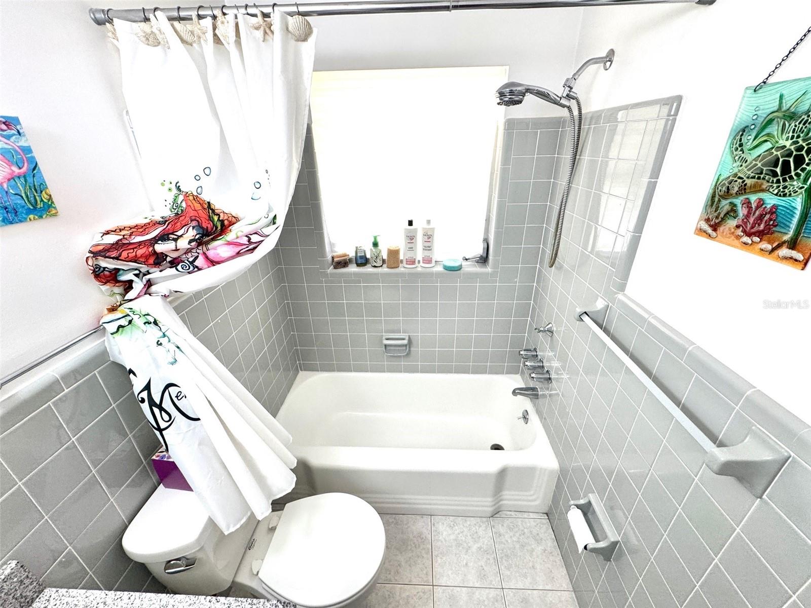 Image 21 of 40 For 1035 Robmar Road