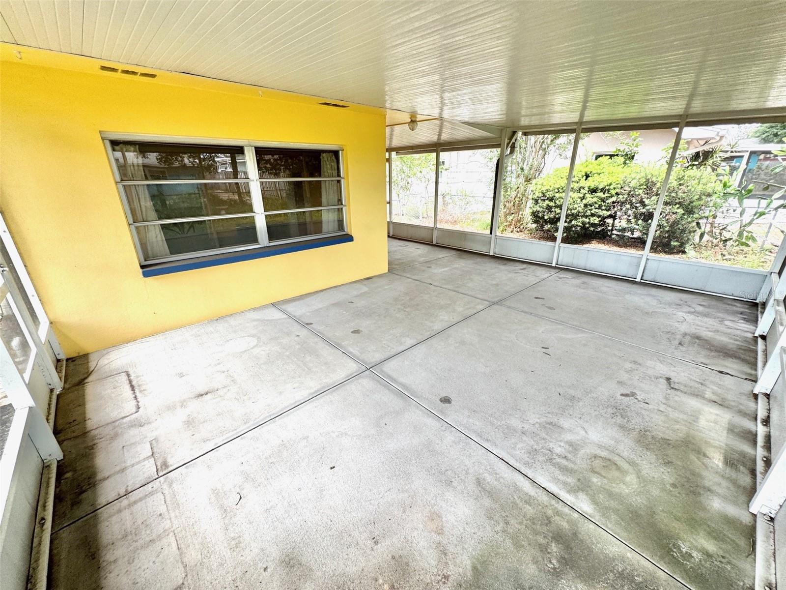 Image 30 of 40 For 1035 Robmar Road